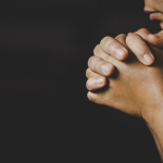 Jose Eduardo de Oliveira e Silva explora como teologia e ciência podem construir pontes entre fé, razão e conhecimento no mundo contemporâneo.